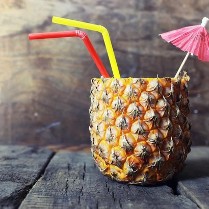 Nejlepší pití na letní party? Ananasová bowle!